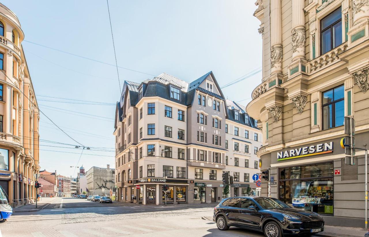 Cozy Modern Studio - Great For Short Trips Riga Buitenkant foto