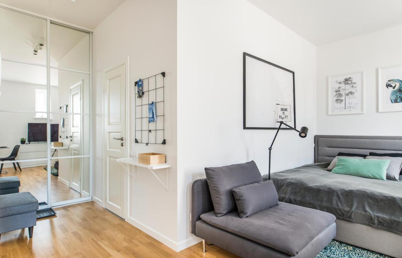 Cozy Modern Studio - Great For Short Trips Riga Buitenkant foto